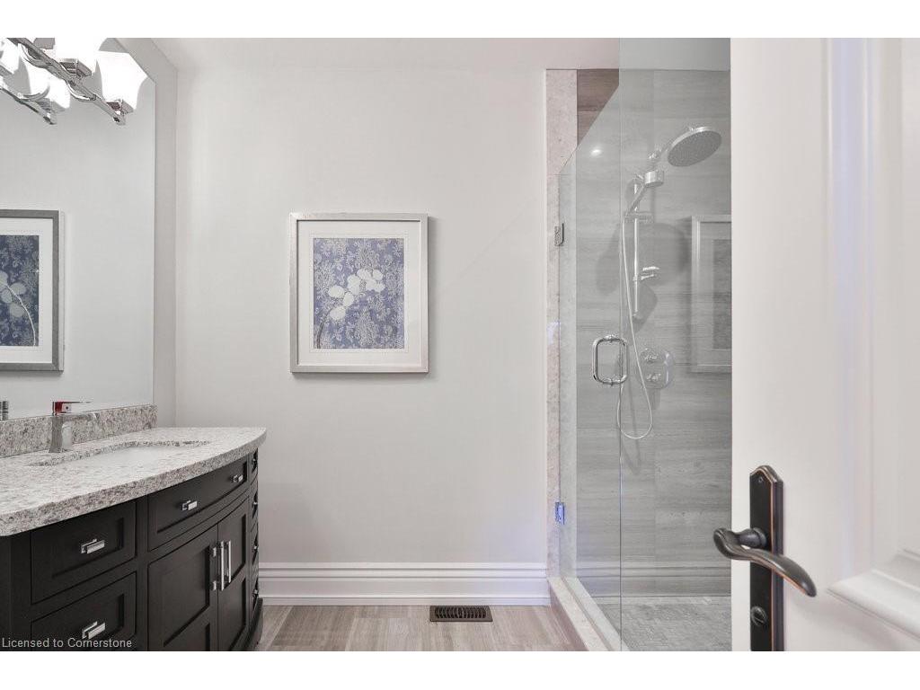 









92


Pinetree

Way,
Mississauga,




ON
L5G 2R1

