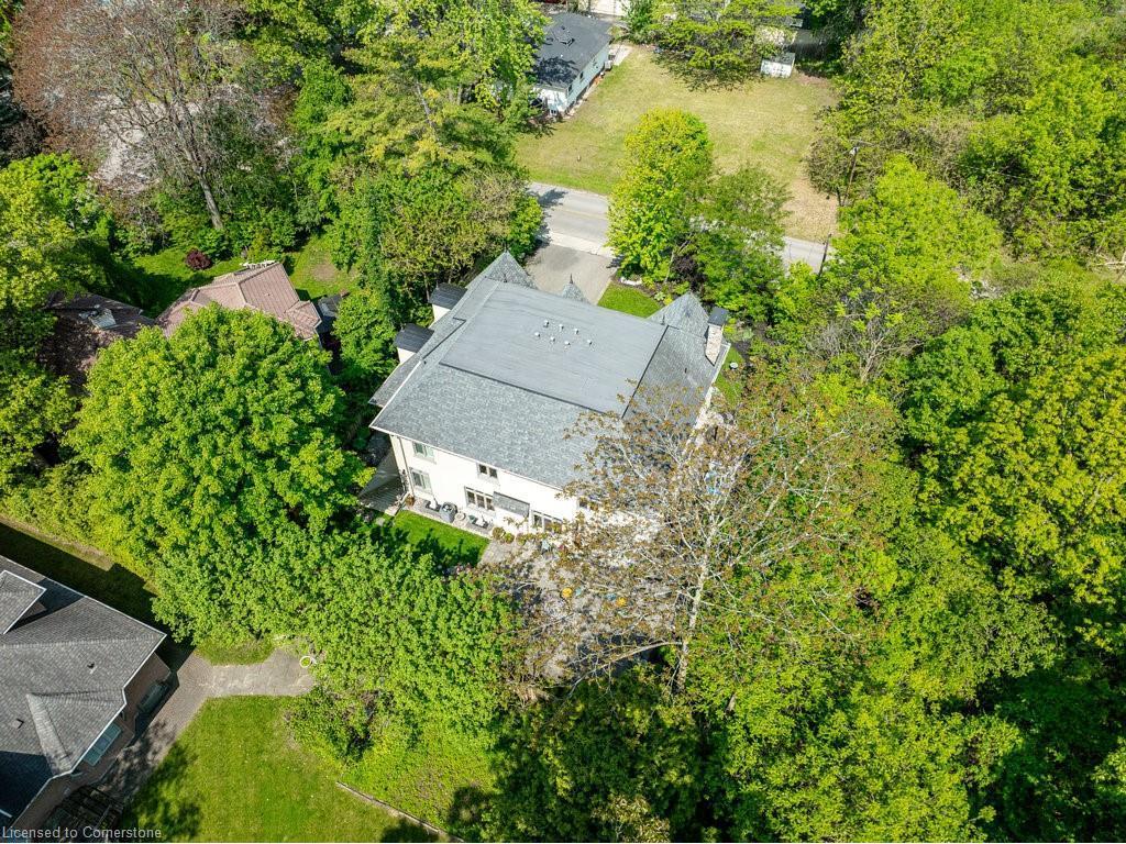 









92


Pinetree

Way,
Mississauga,




ON
L5G 2R1

