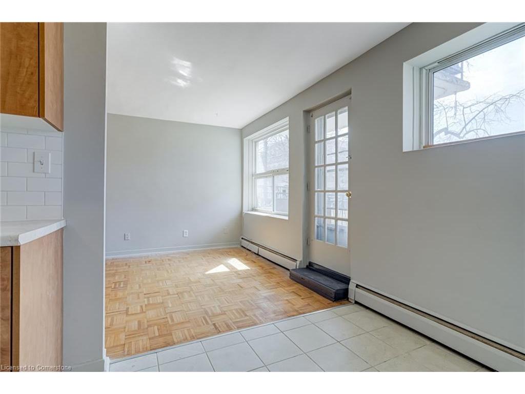 









443


Pearl

Street,
Burlington,




ON
L7R 2N2

