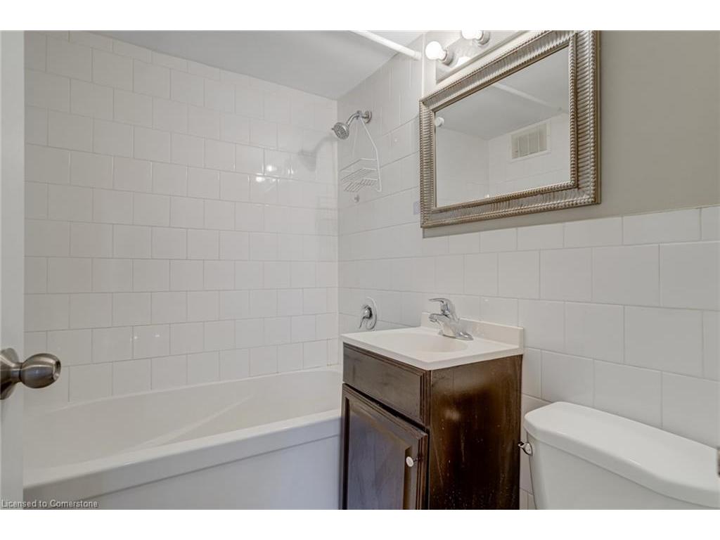 









443


Pearl

Street,
Burlington,




ON
L7R 2N2

