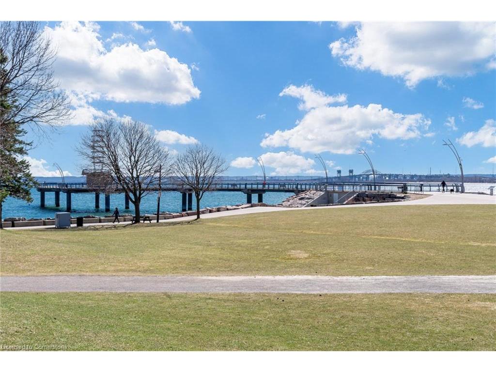 









443


Pearl

Street,
Burlington,




ON
L7R 2N2


