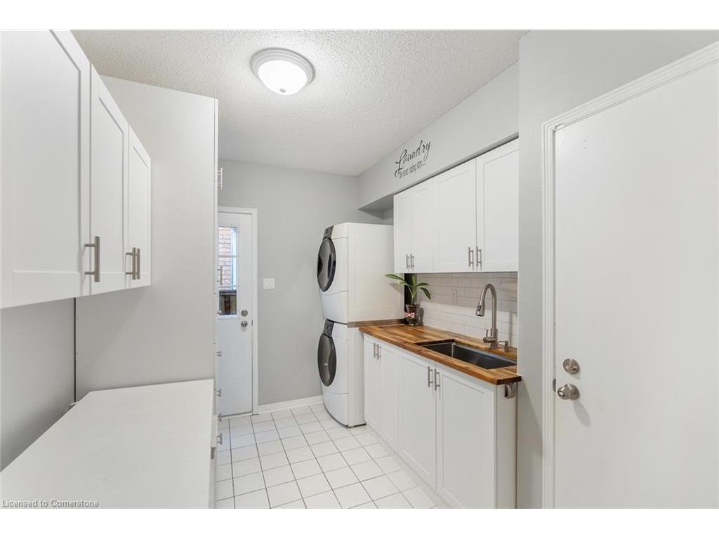 









4456


Idlewilde

Crescent,
Mississauga,




ON
L5M 4E3

