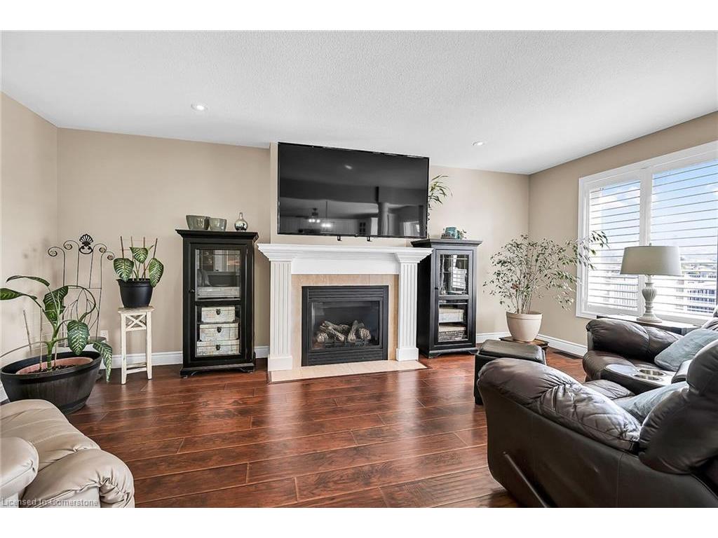 









86


Jeremiah

Court,
Hamilton,




ON
L8V 0A3

