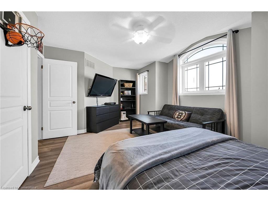 









86


Jeremiah

Court,
Hamilton,




ON
L8V 0A3

