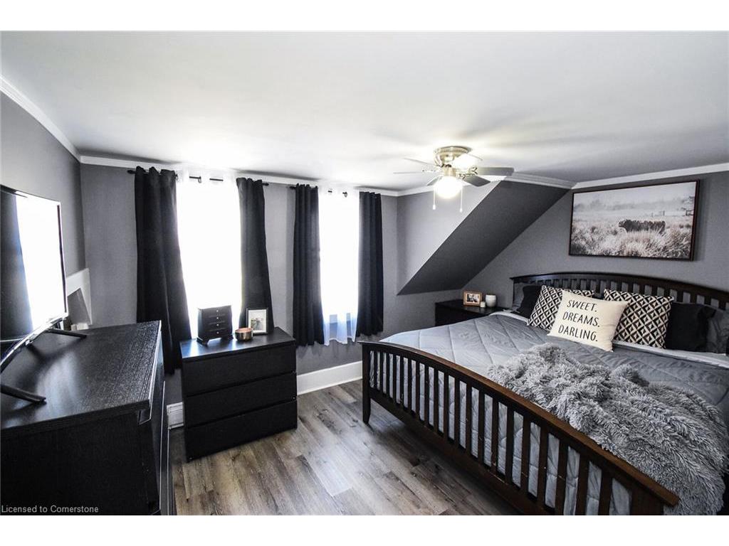 









413


Helena

Street,
Dunnville,




ON
N1A 2T1

