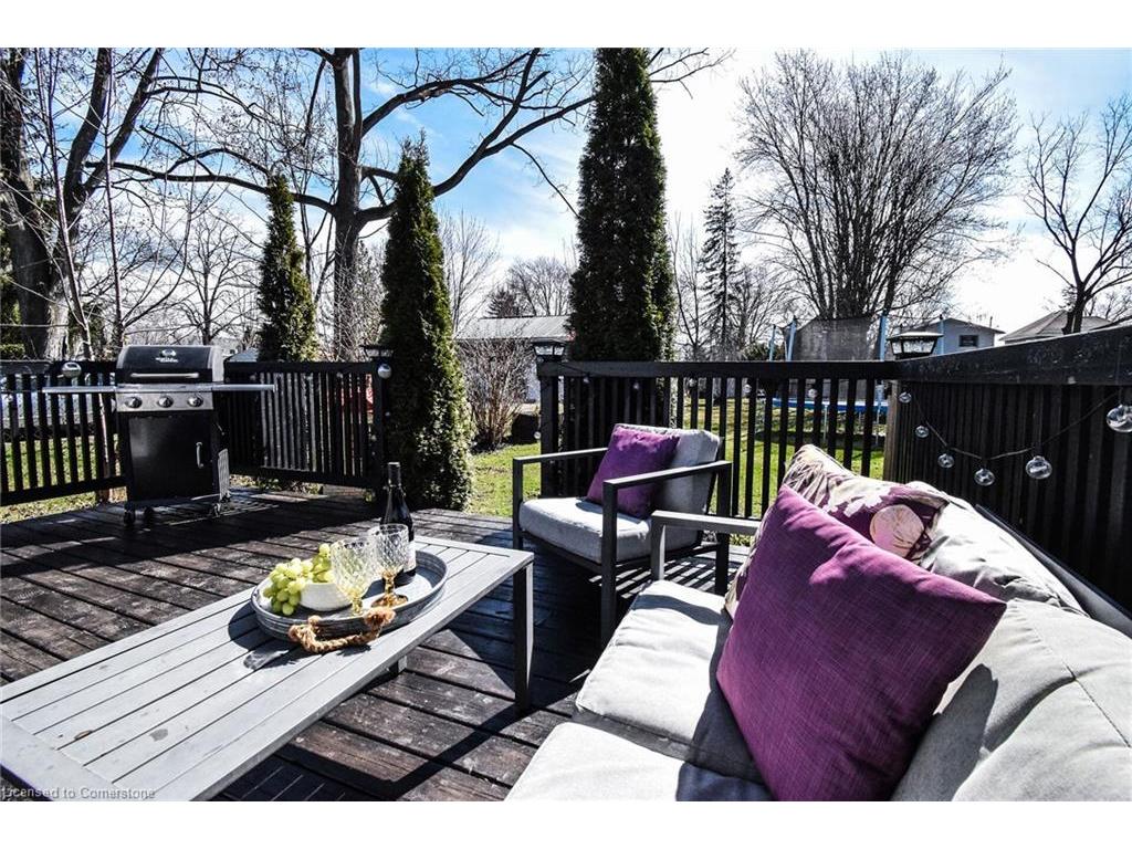 









413


Helena

Street,
Dunnville,




ON
N1A 2T1

