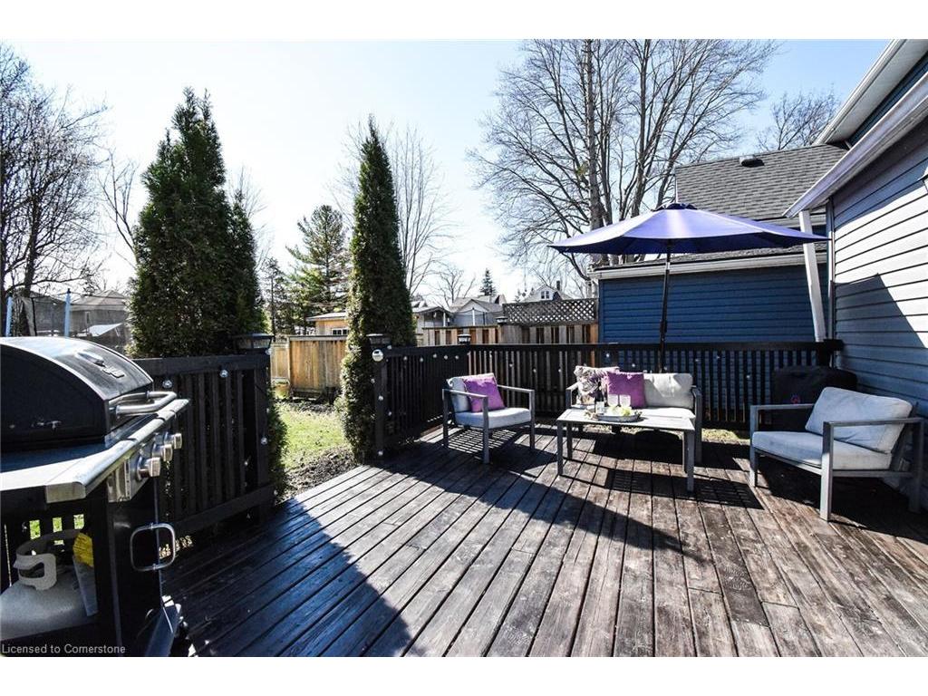 









413


Helena

Street,
Dunnville,




ON
N1A 2T1

