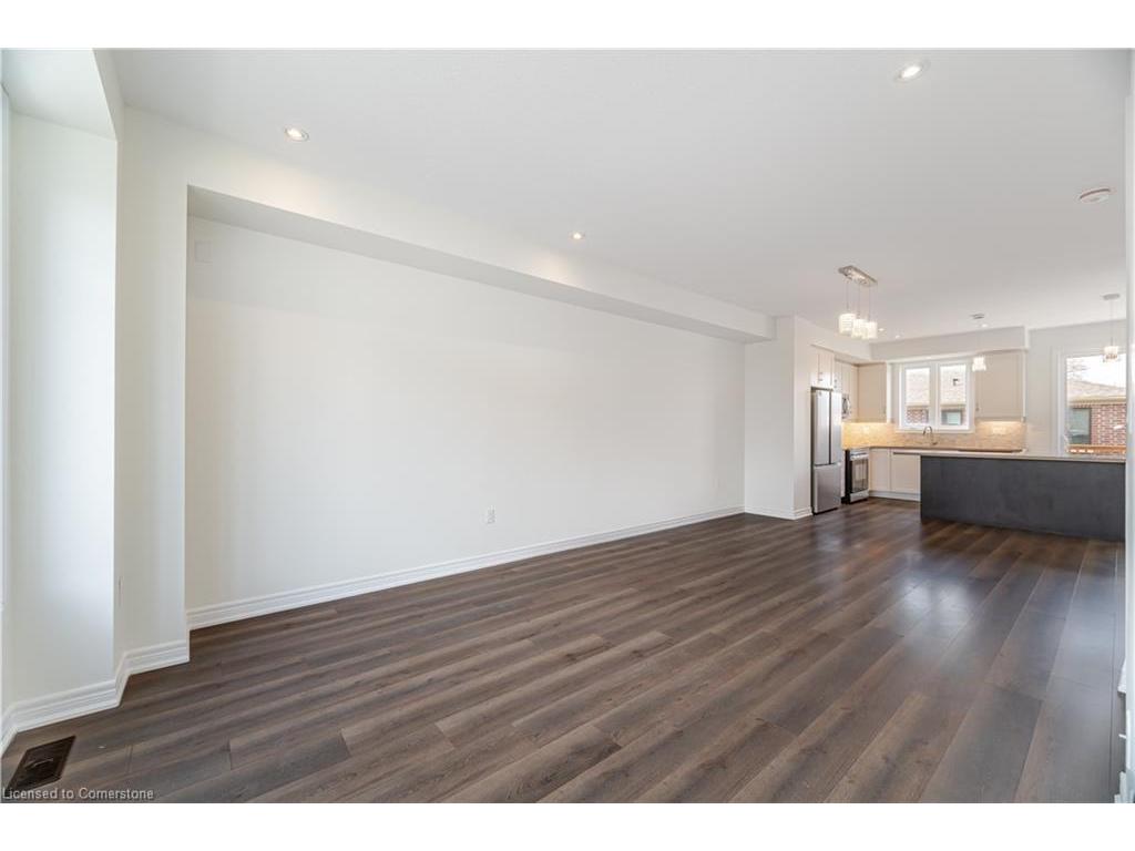 









288


Glover

Road, 54,
Stoney Creek,




ON
L8W 5H6

