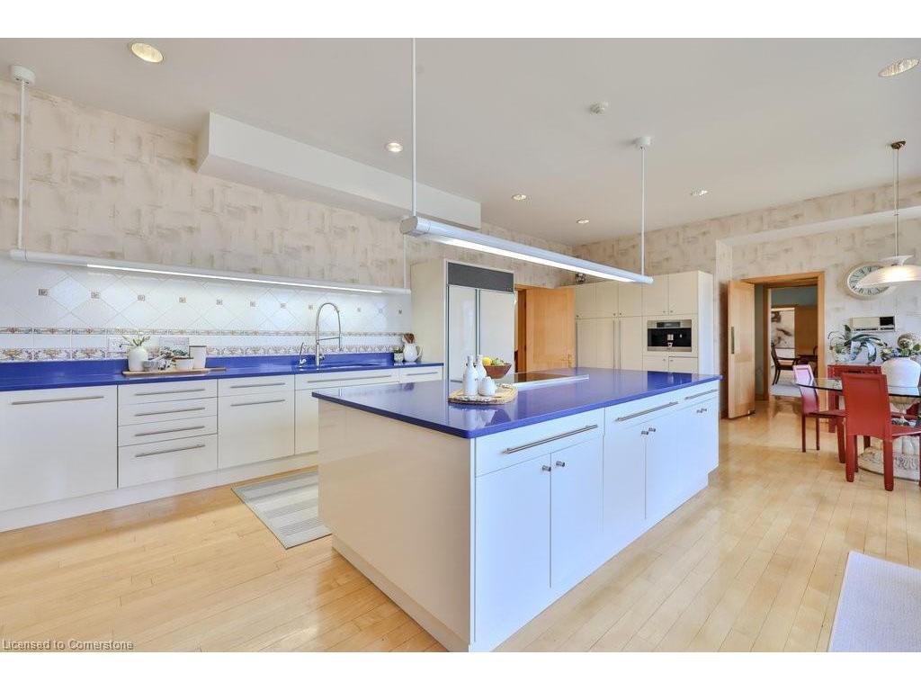 









937


Whittier

Crescent,
Mississauga,




ON
L5H 2X4

