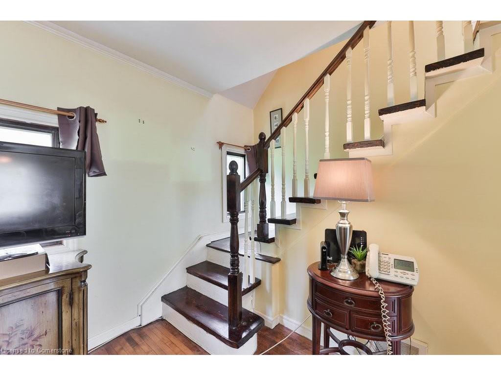 









3098


Given

Road,
Mississauga,




ON
L5A 2N3

