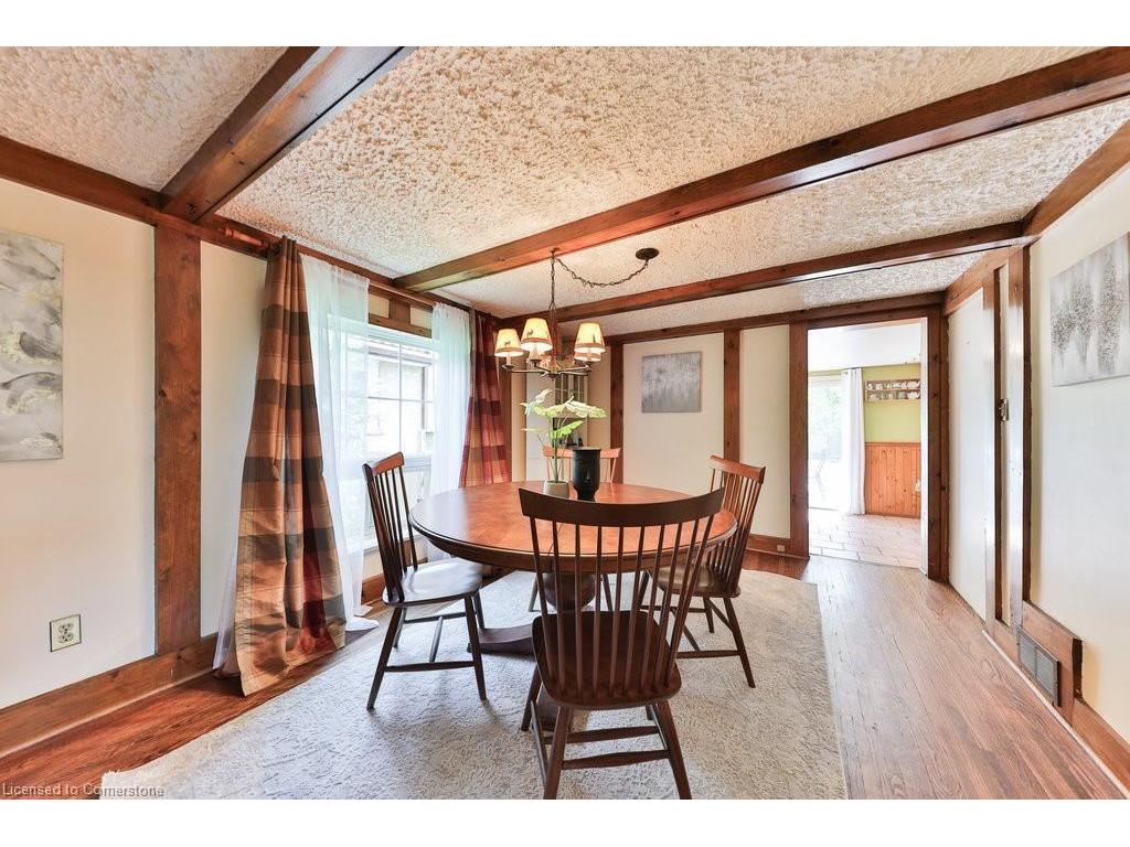 









3098


Given

Road,
Mississauga,




ON
L5A 2N3

