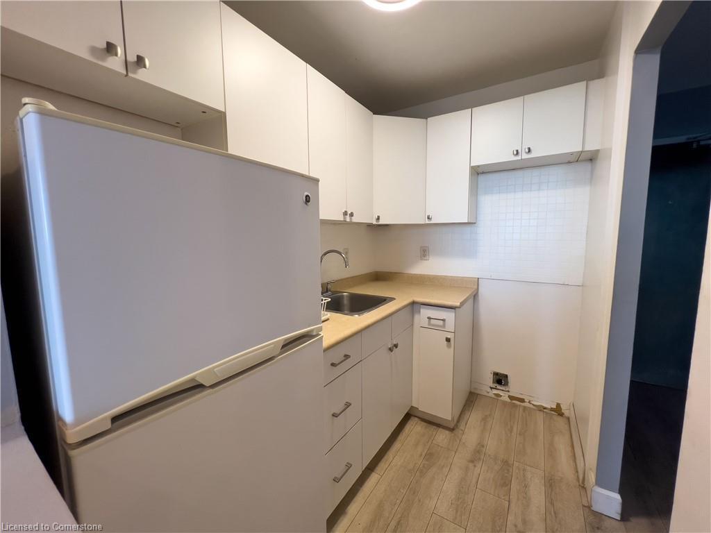 









150


Charlton

Avenue East, 1001,
Hamilton,




ON
L8N 3X3

