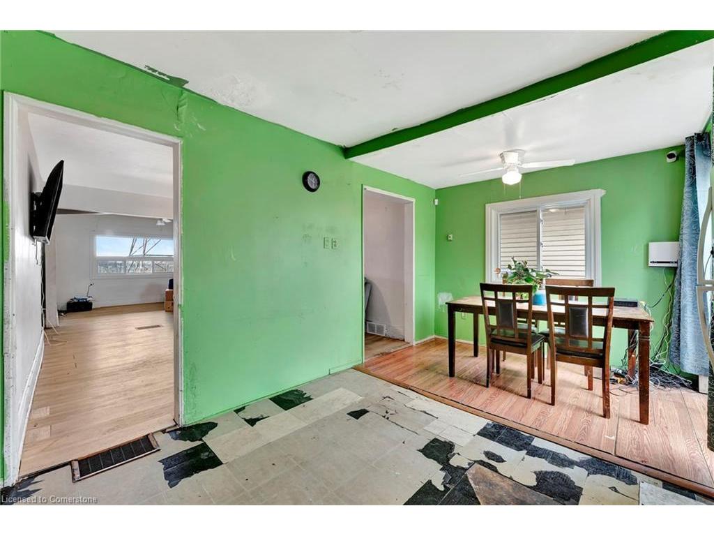 









401


Strathearne

Avenue,
Hamilton,




ON
L8H 5L2

