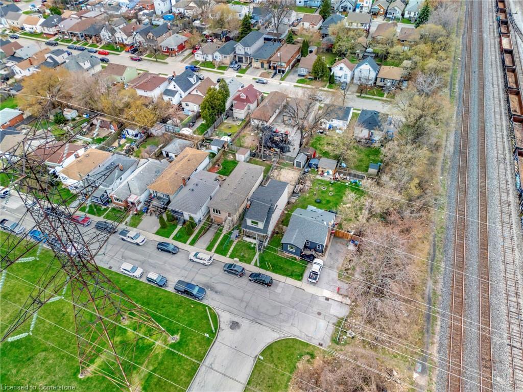 









401


Strathearne

Avenue,
Hamilton,




ON
L8H 5L2

