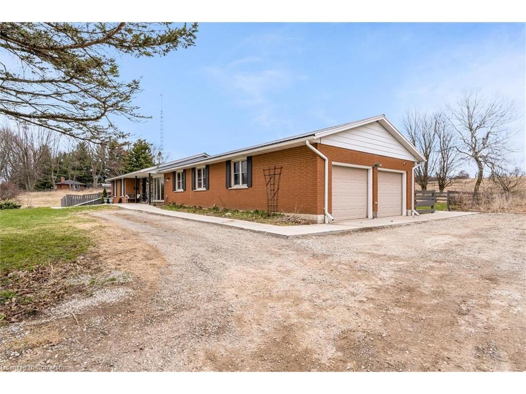 









337


Highway 52

 North,
Ancaster,




ON
L0R 1T0

