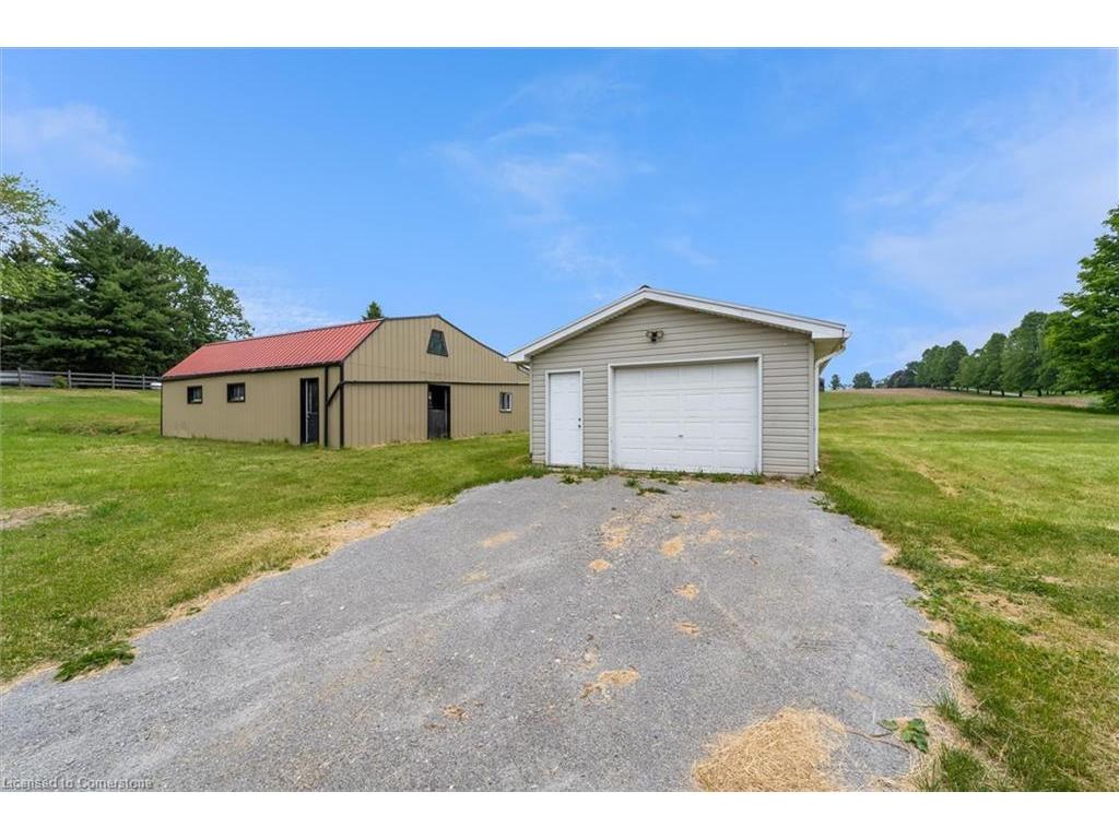









337


Highway 52

 North,
Ancaster,




ON
L0R 1T0

