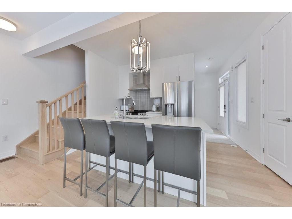 









9


Crown

Gate,
Oakville,




ON
L6M 0W8

