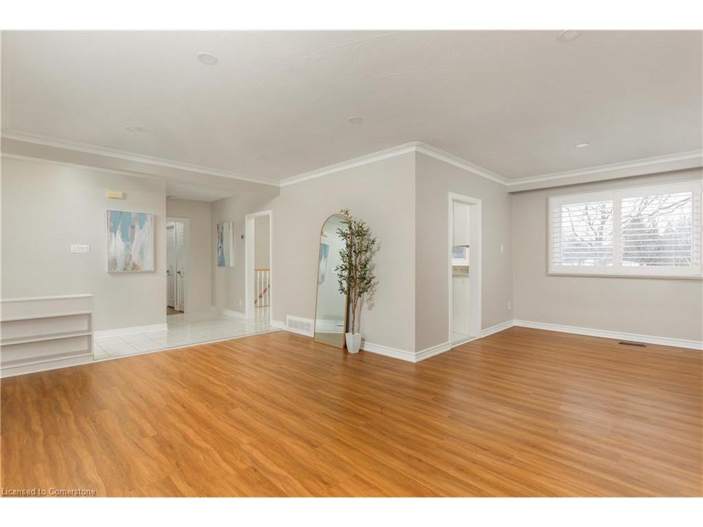 









1181


Newton

Road,
Oakville,




ON
L6H 2A1

