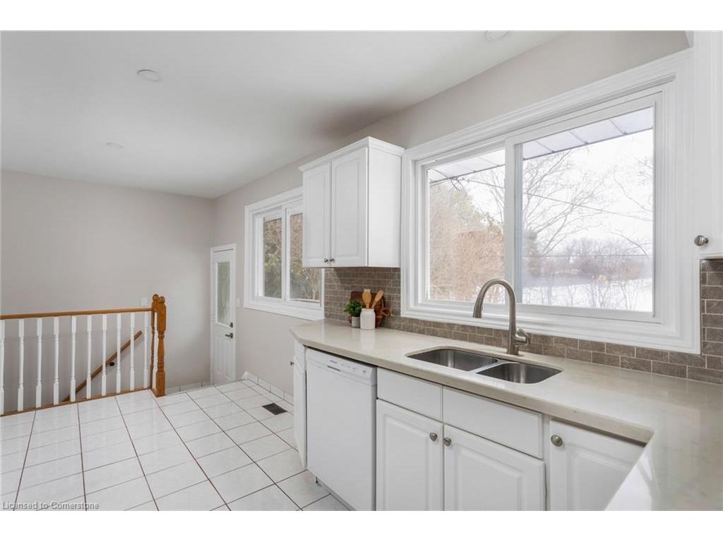 









1181


Newton

Road,
Oakville,




ON
L6H 2A1

