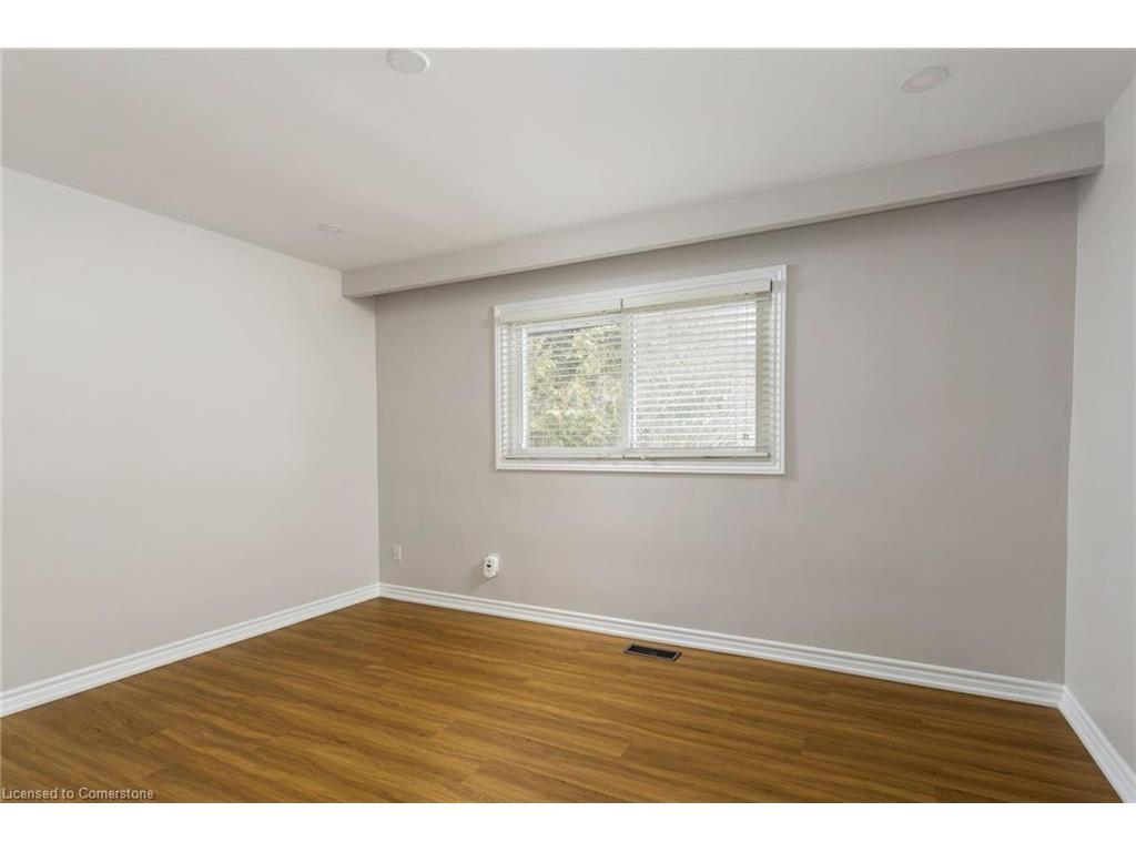 









1181


Newton

Road,
Oakville,




ON
L6H 2A1

