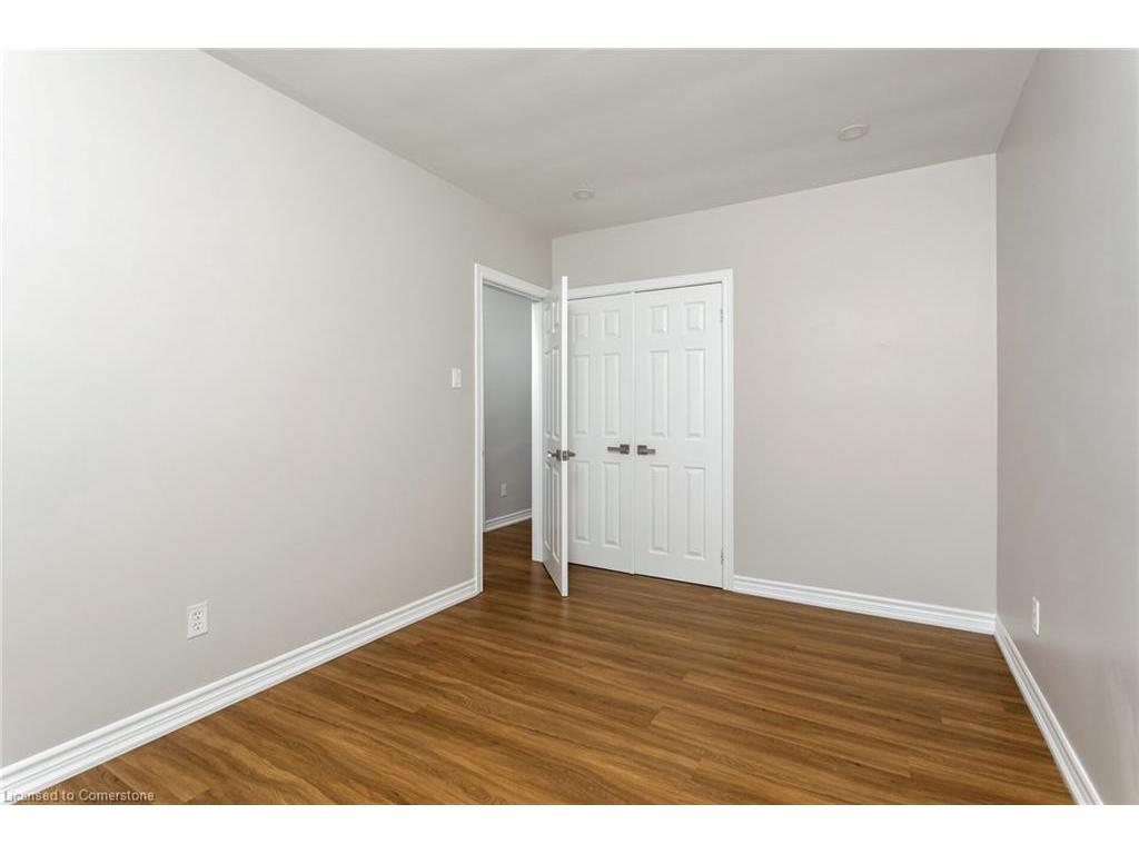 









1181


Newton

Road,
Oakville,




ON
L6H 2A1

