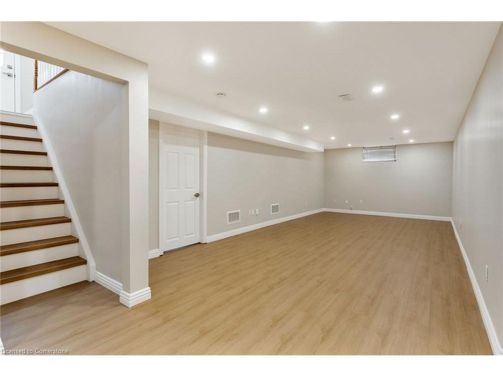 









1181


Newton

Road,
Oakville,




ON
L6H 2A1

