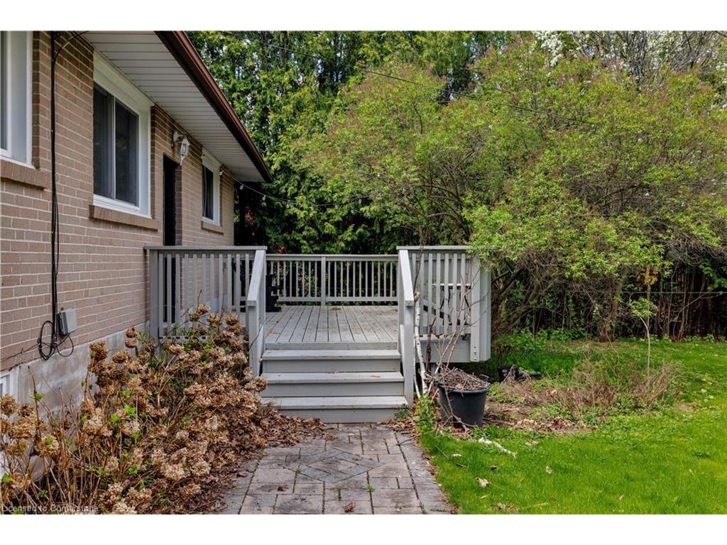 









1181


Newton

Road,
Oakville,




ON
L6H 2A1

