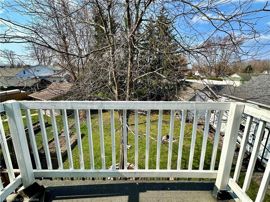 









110


Park

Avenue West,
Dunnville,




ON
N1A 1M6

