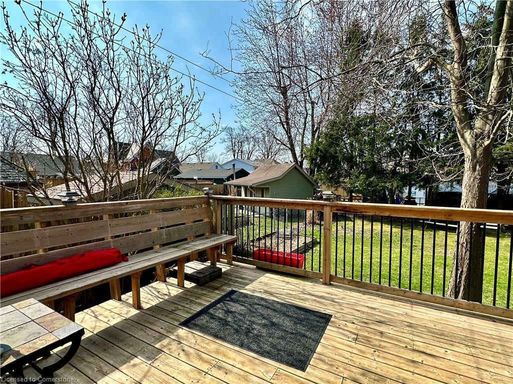 









110


Park

Avenue West,
Dunnville,




ON
N1A 1M6

