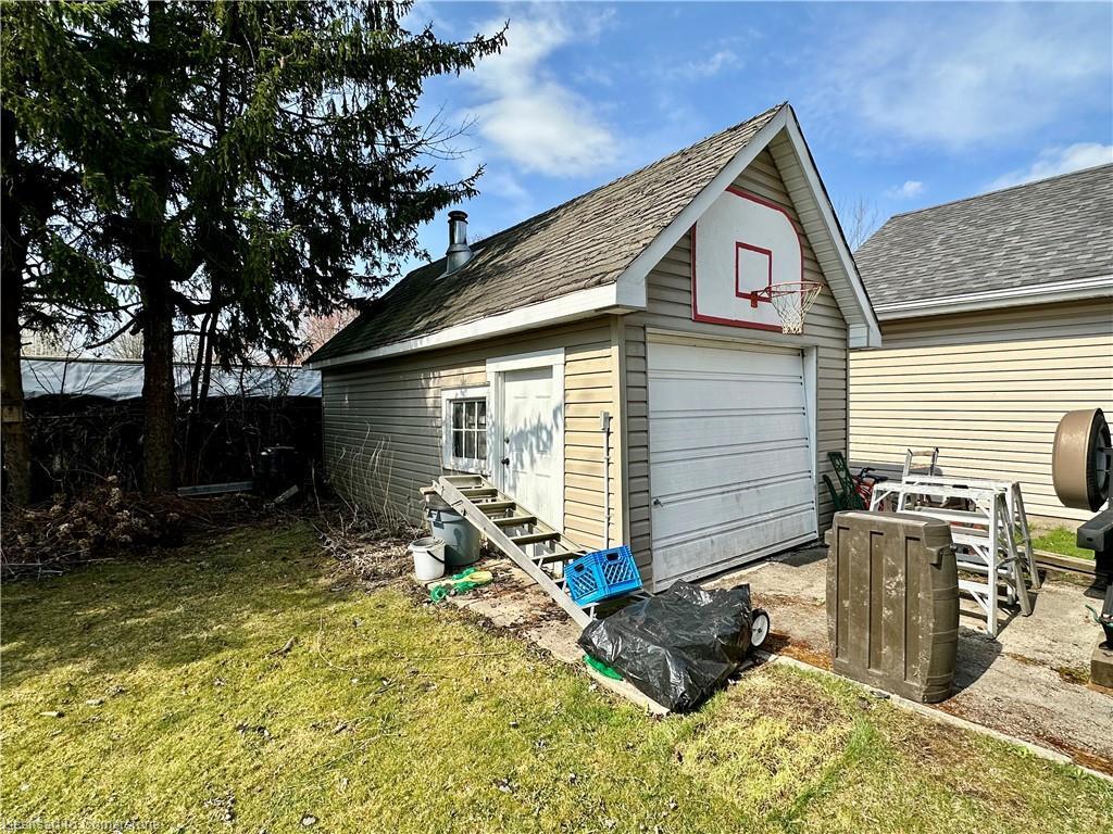 









110


Park

Avenue West,
Dunnville,




ON
N1A 1M6

