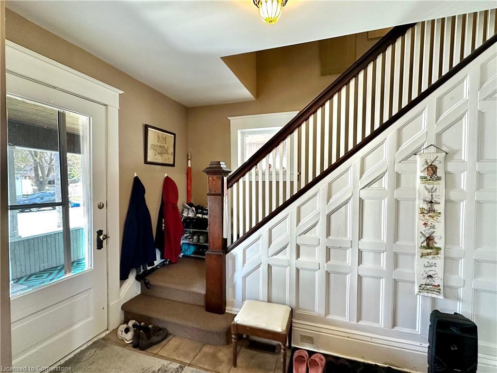 









110


Park

Avenue West,
Dunnville,




ON
N1A 1M6

