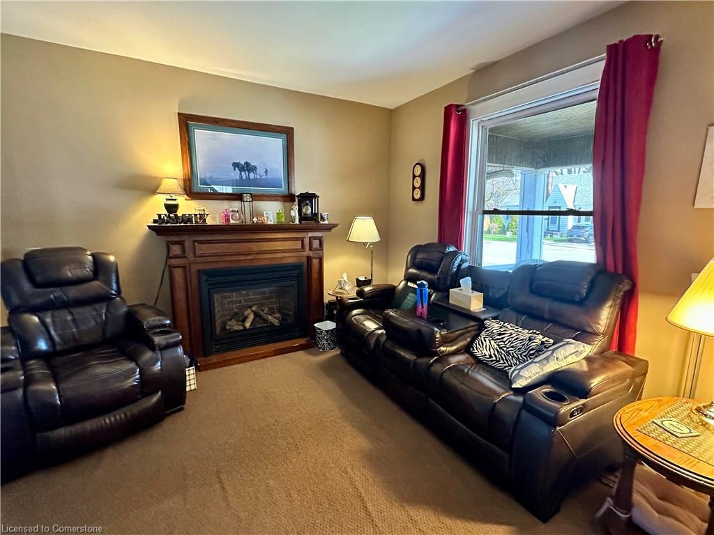 









110


Park

Avenue West,
Dunnville,




ON
N1A 1M6

