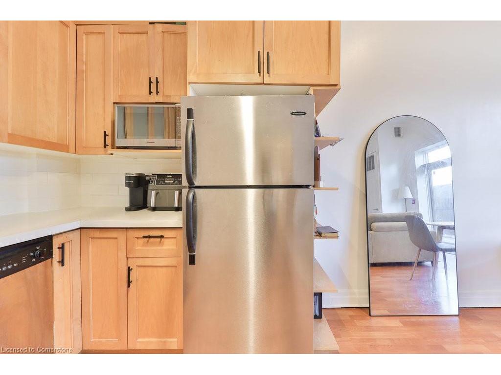 









459


Kerr

Street, 105,
Oakville,




ON
L6K 3C2

