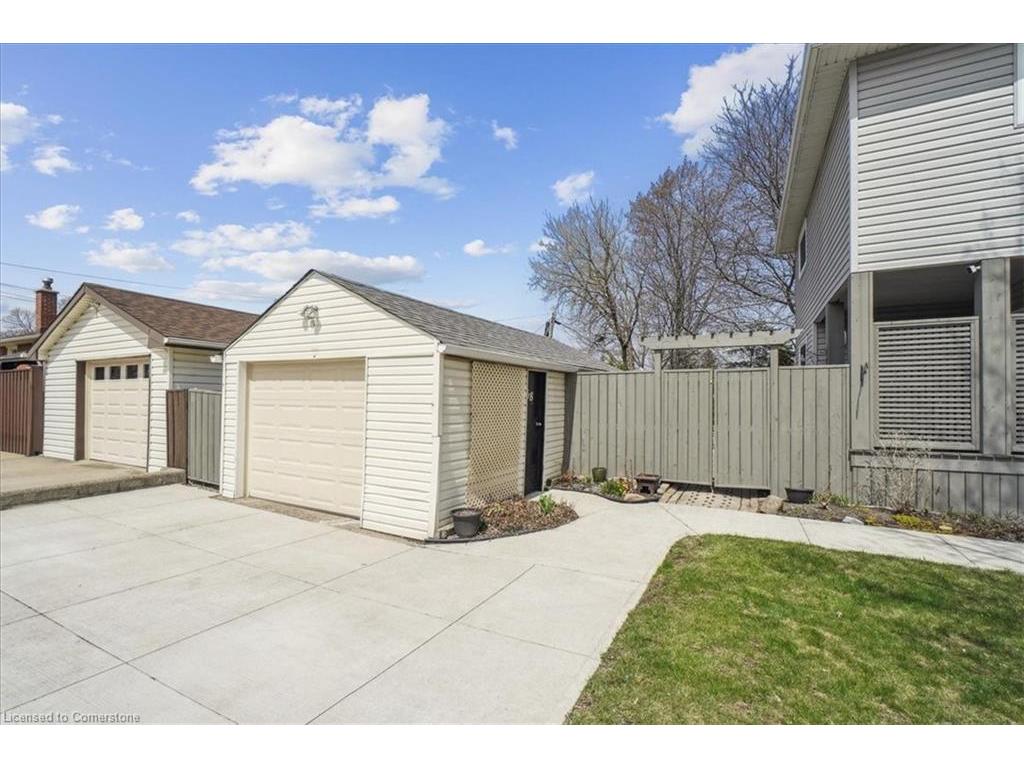









68


Greenwood

Street,
Hamilton,




ON
L8T 3N3

