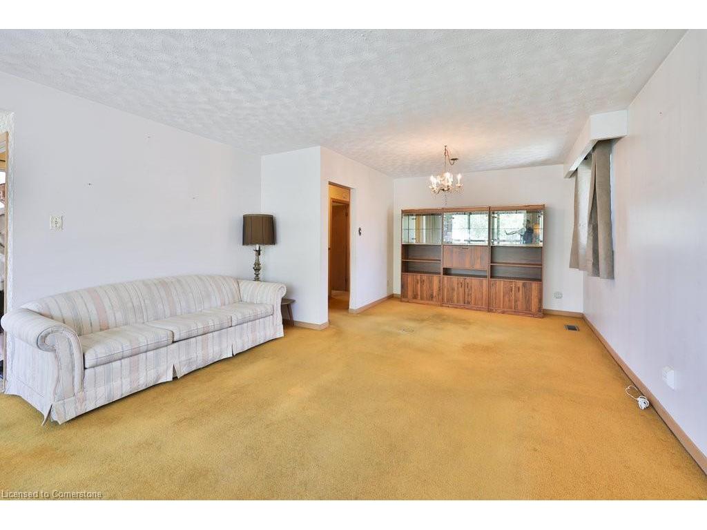 









1608


Robillard

Road,
Mississauga,




ON
L5J 3K7

