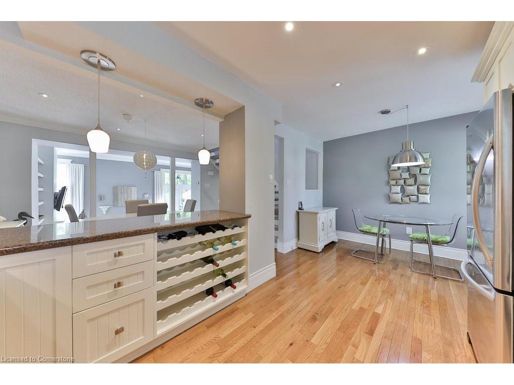 









1250


Marlborough

Court, 27,
Oakville,




ON
L6H 2W7

