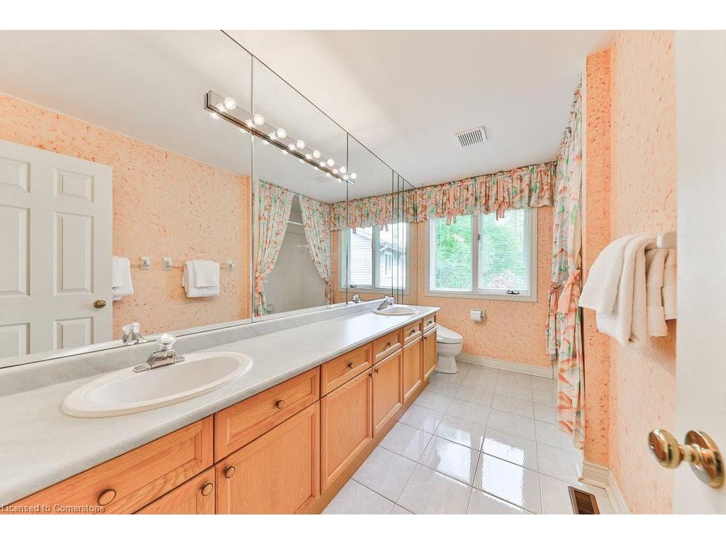









3952


Rolling Valley

Drive,
Mississauga,




ON
L5L 5V9

