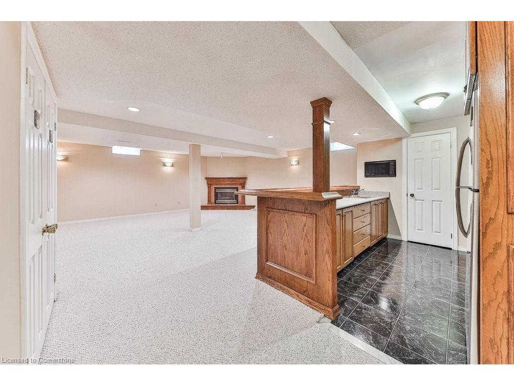 









3952


Rolling Valley

Drive,
Mississauga,




ON
L5L 5V9

