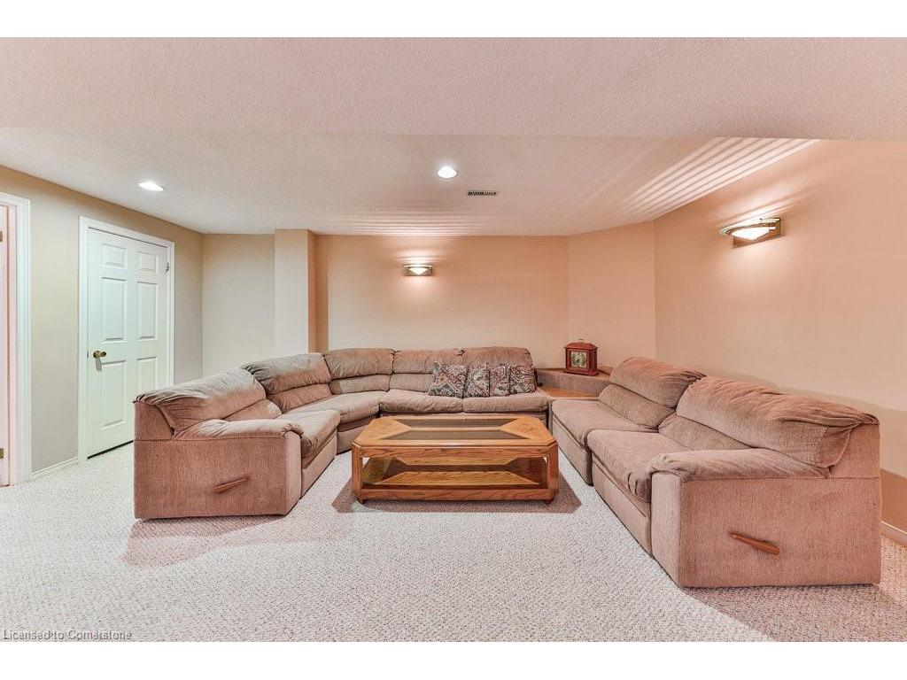 









3952


Rolling Valley

Drive,
Mississauga,




ON
L5L 5V9

