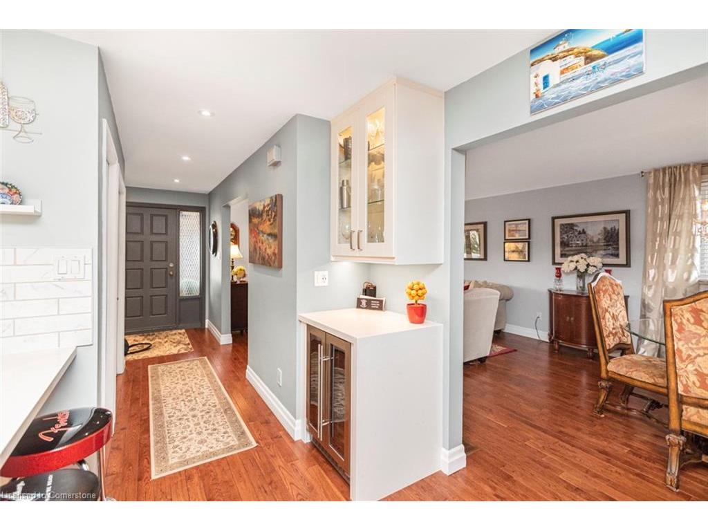 









97


Albion Falls

Boulevard,
Hamilton,




ON
L8W 1R4

