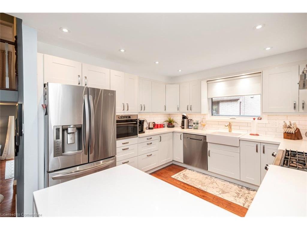 









97


Albion Falls

Boulevard,
Hamilton,




ON
L8W 1R4

