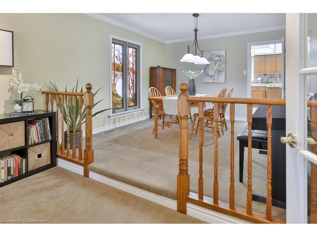 









391


March

Crescent,
Oakville,




ON
L6H 5X7

