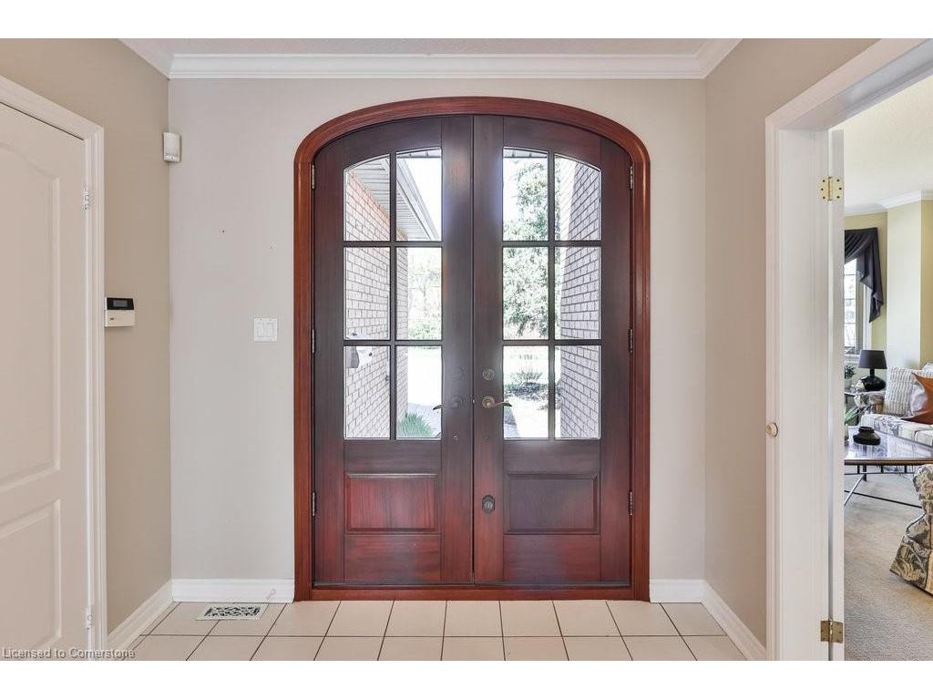 









391


March

Crescent,
Oakville,




ON
L6H 5X7

