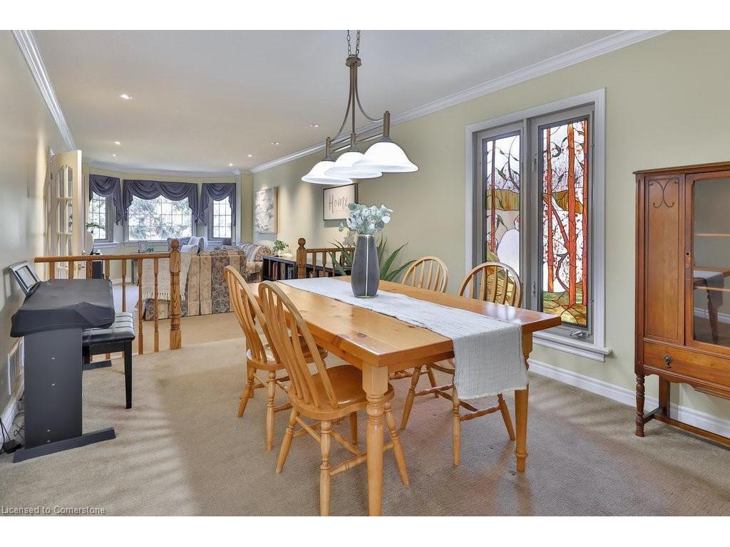 









391


March

Crescent,
Oakville,




ON
L6H 5X7

