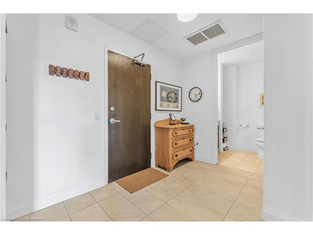 









118


King

Street East, 415,
Hamilton,




ON
L8N 0A9


