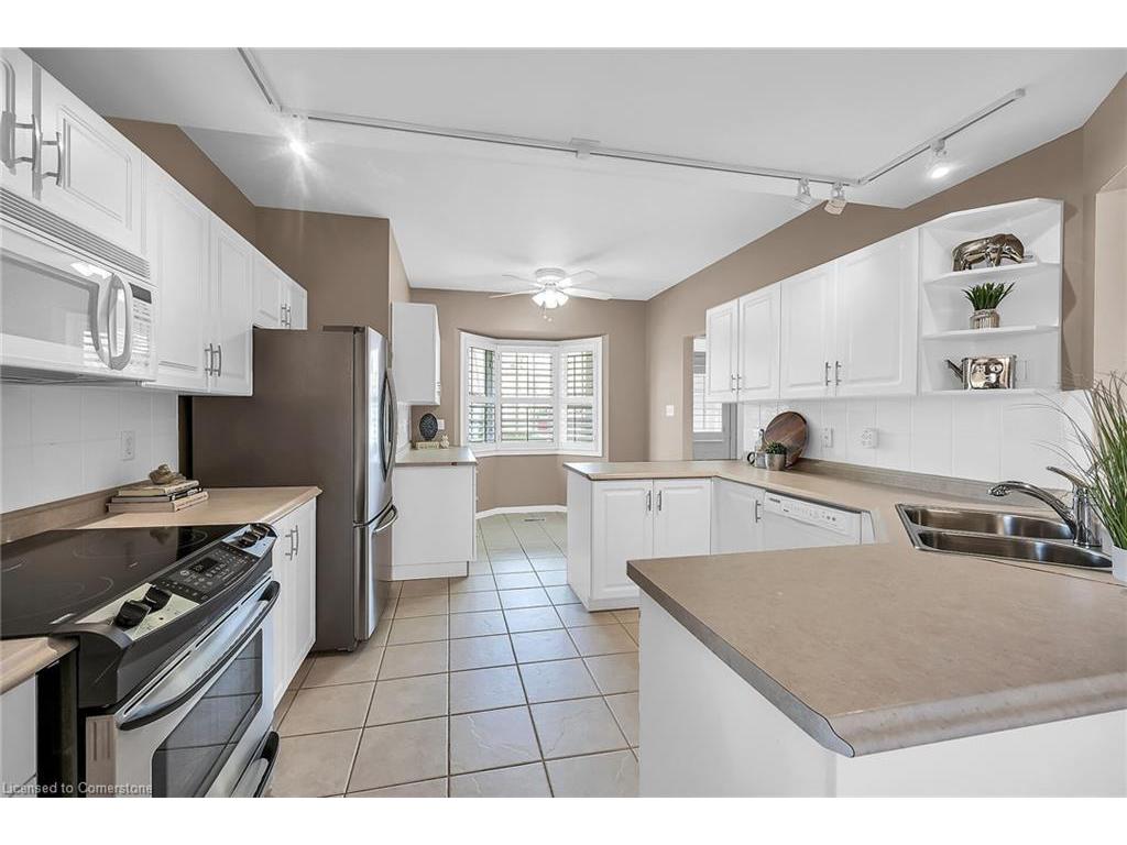 









212


Stonehenge

Drive, 10,
Ancaster,




ON
L9K 1N5

