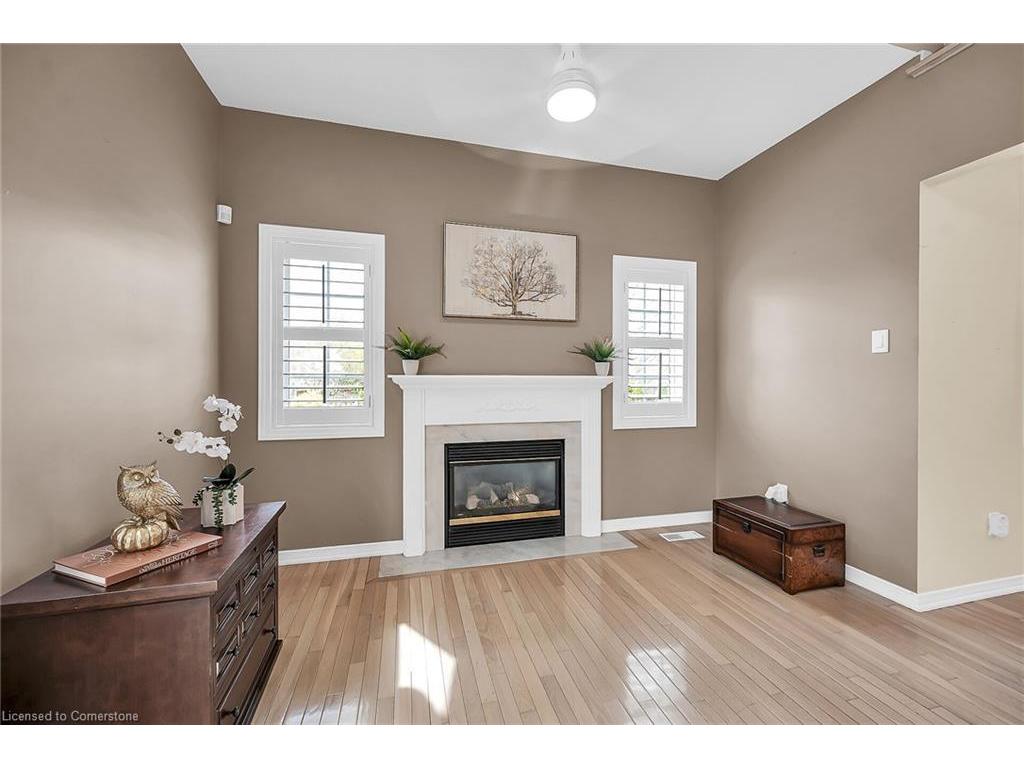 









212


Stonehenge

Drive, 10,
Ancaster,




ON
L9K 1N5

