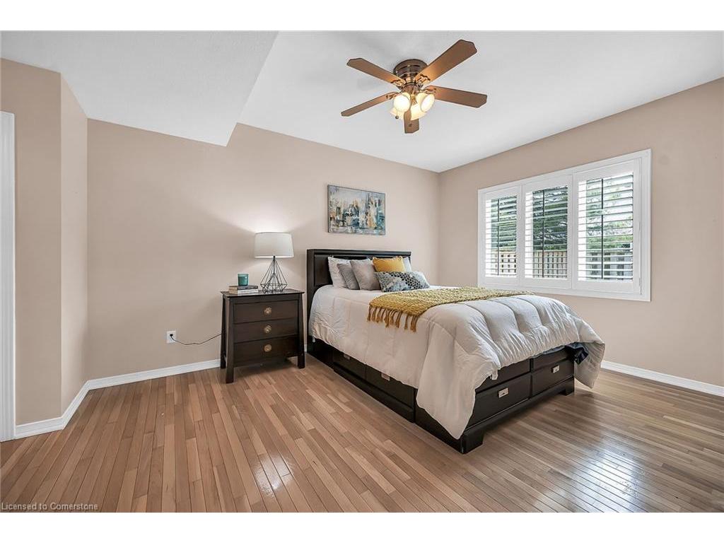 









212


Stonehenge

Drive, 10,
Ancaster,




ON
L9K 1N5

