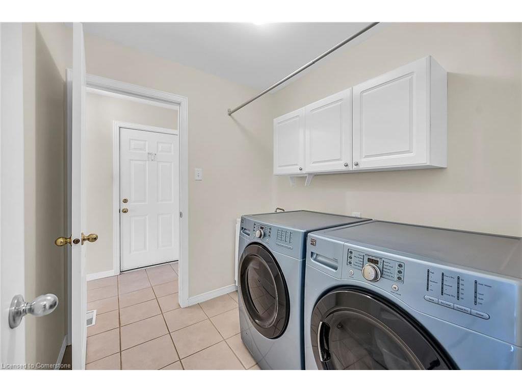 









212


Stonehenge

Drive, 10,
Ancaster,




ON
L9K 1N5


