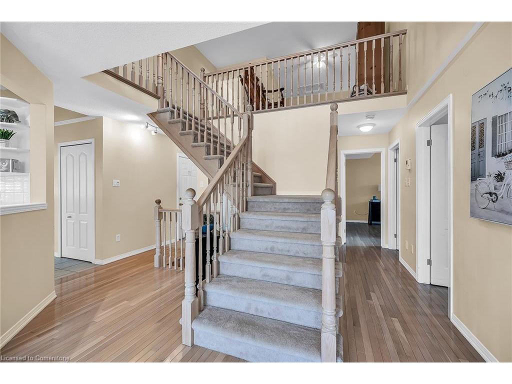 









212


Stonehenge

Drive, 10,
Ancaster,




ON
L9K 1N5


